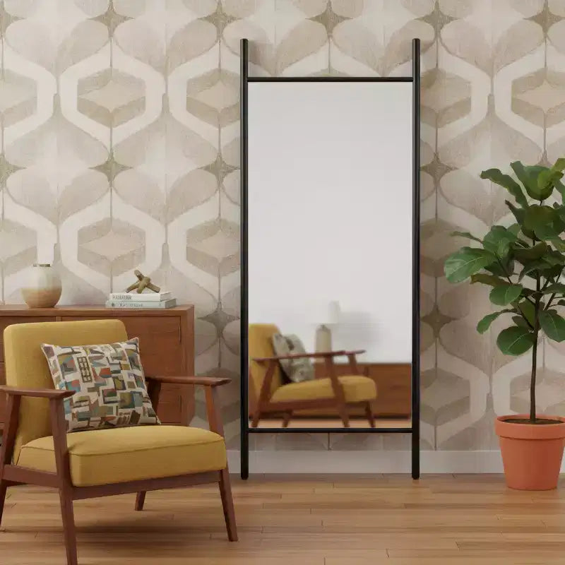 Miroir pleine longueur encadré en bois massif noir de 64 po avec échelle inclinée