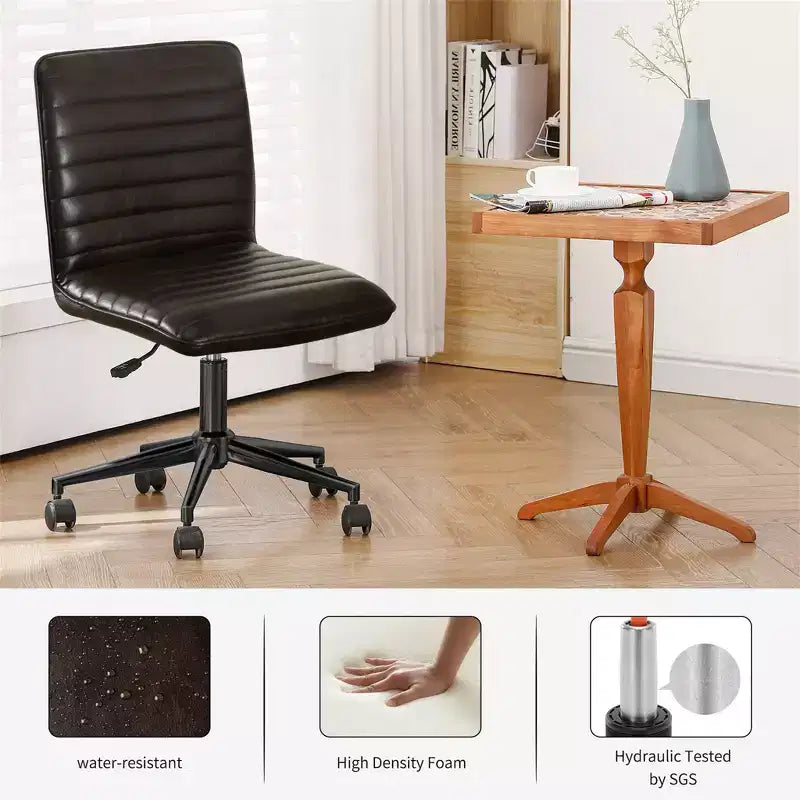 Chaise de bureau sans accoudoirs en similicuir, dossier mi-hauteur, pivotante à 360°, réglable